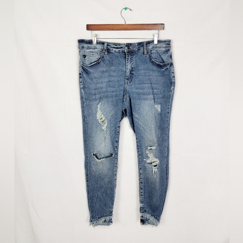 Women's XL High Rise Kancan Distressed Jeans